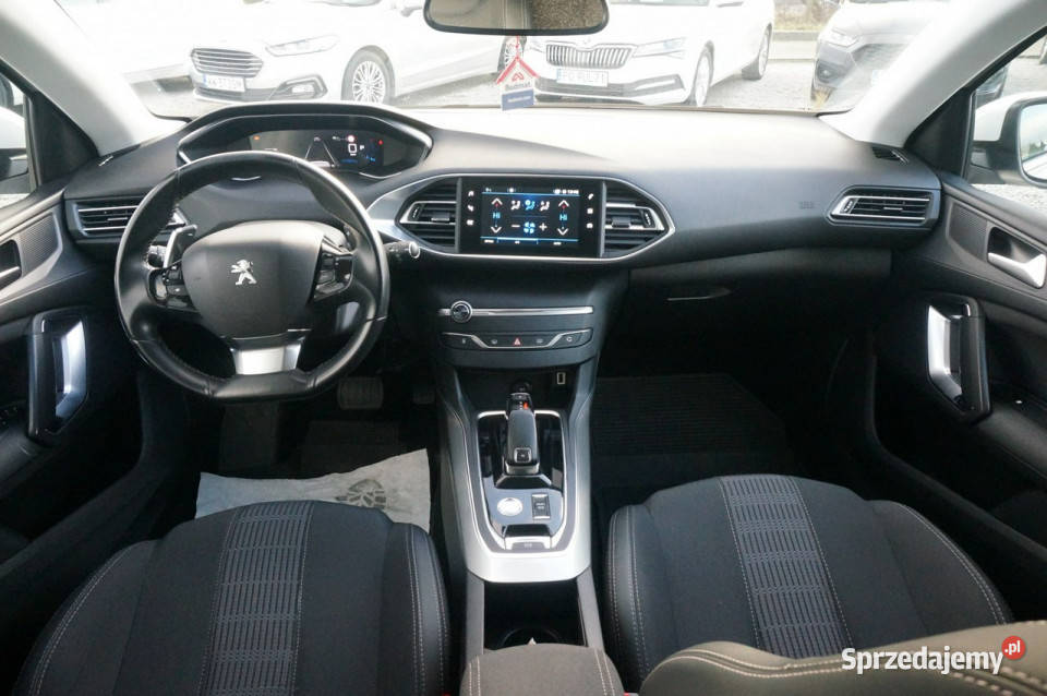 Peugeot 308 15 BlueHDi130 Allure Pack Salon Fvat wielkopolskie Poznań sprzedam
