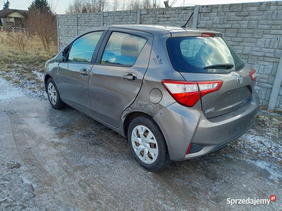 2018 Toyota Yaris III Premium navi kamera klima uszkodzony Gutowo Małe sprzedam