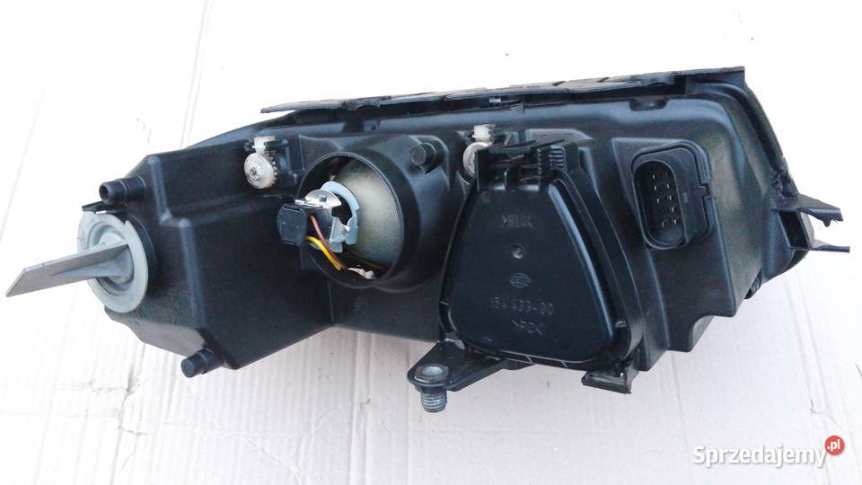 Reflektor lampa przód lewa VW Passat B5 FL osobowe Koszalin