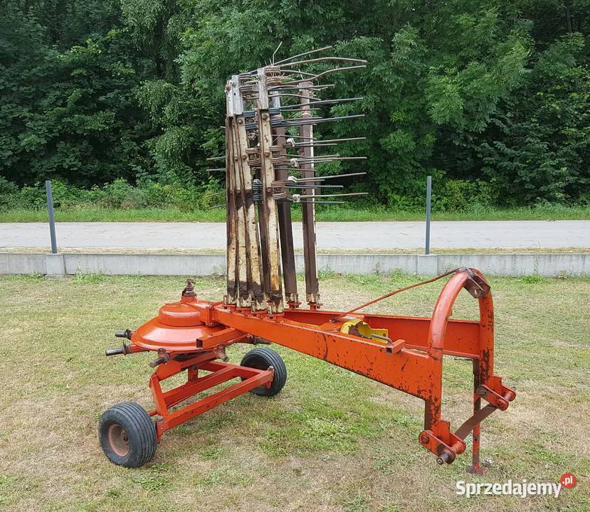 Zgrabiarka do siana karuzelowa Claas Fella Deutz nieuszkodzony Dąbrowa Tarnowska