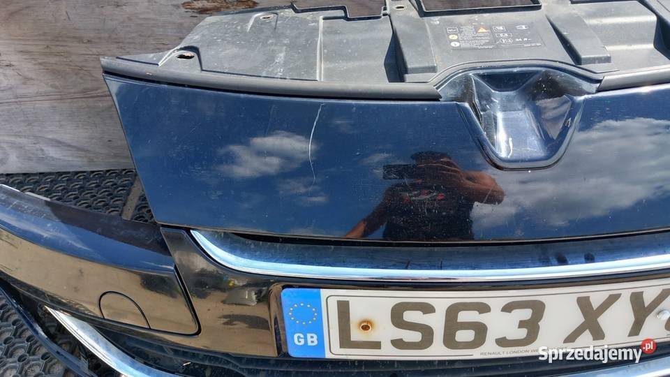 RENAULT MEGANE III LIFT ZDERZAK PRZÓD NV676 Pasy przednie i tylne Zbierkowo