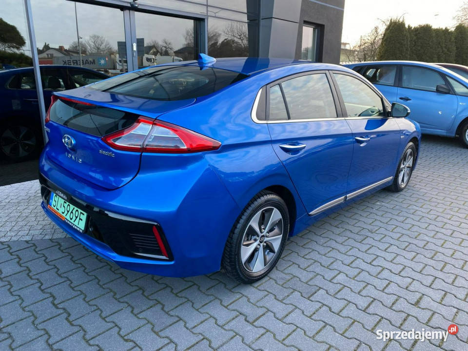 Hyundai IONIQ LED navi podgrz fotkier kamera czujnik parkowania sprzedam