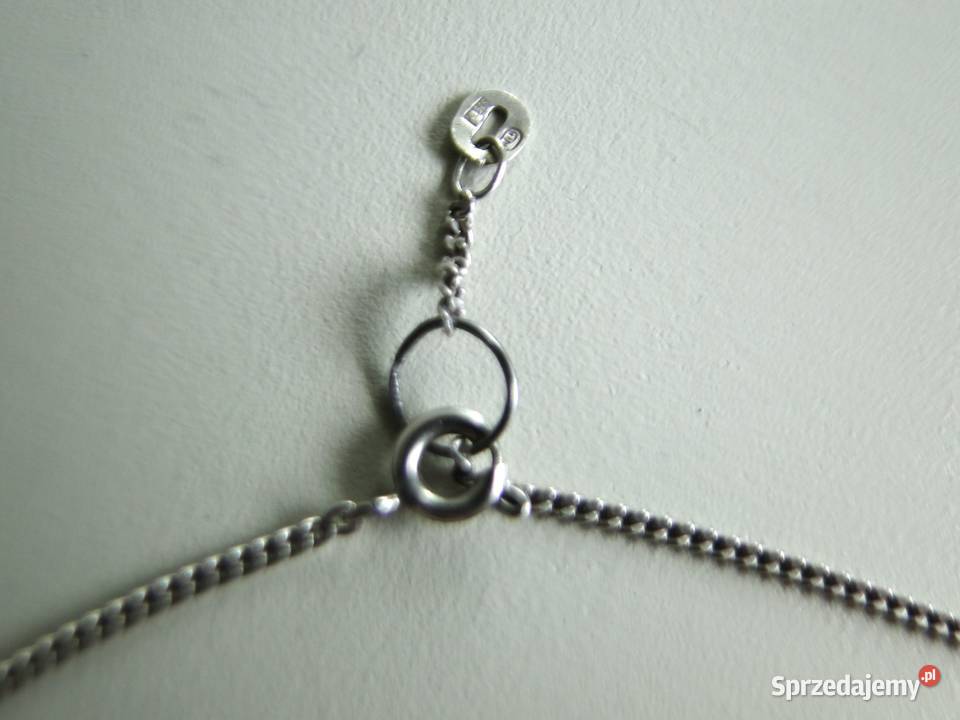 Nietuzinkowy wisiorek na łańcuszku srebro 925 2 srebro