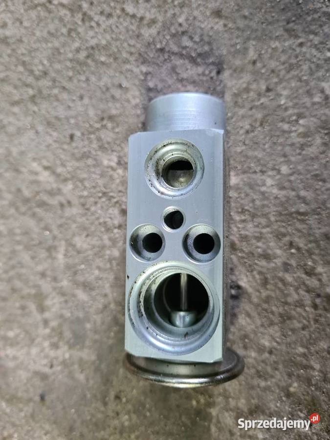 zawór rozprężny klimatyzacji bmw e39 e46 e53 e60 Pozostałe Strzyżówka