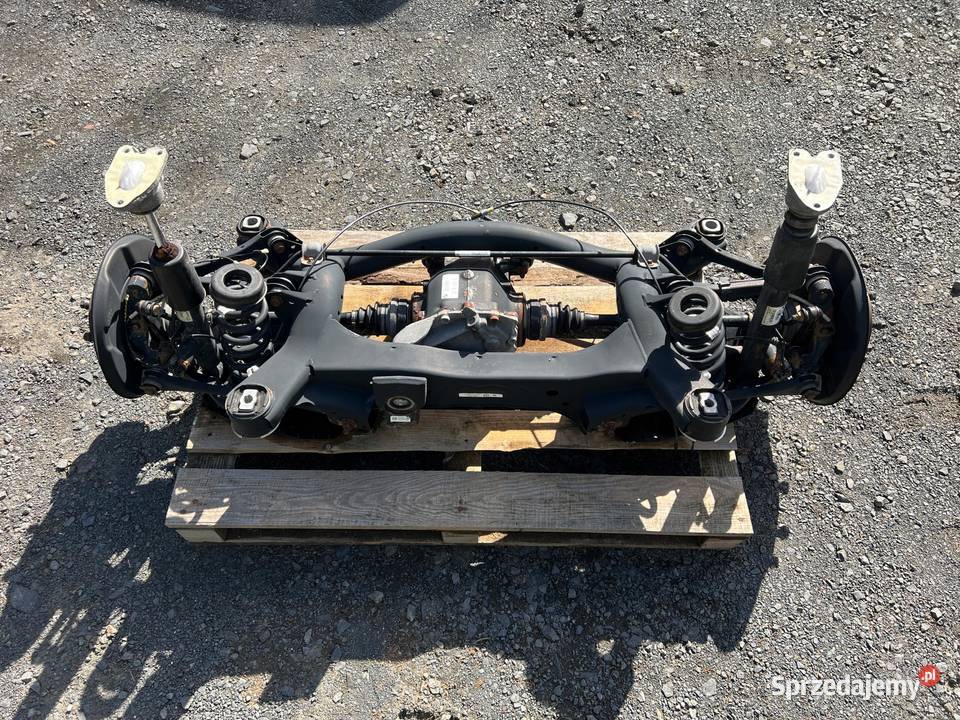 BMW F30 F31 F36 435D ZAWIESZENIE TYŁ TYLNE WÓZEK