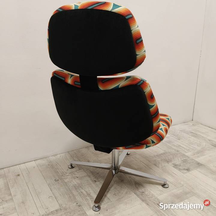 fotel z podnóżkiem w stylu duńskiego modernizmu sprzedam