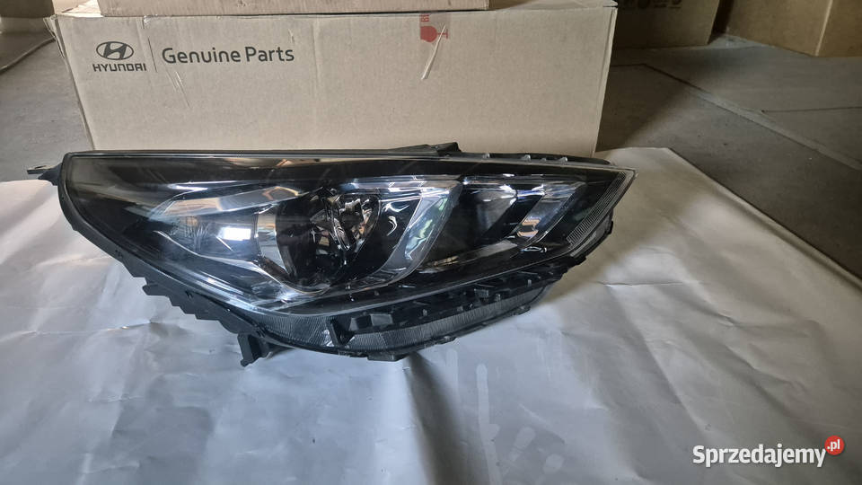 Lampa przednia prawa Hyundai i30 III Lift Bielsko-Biała sprzedam