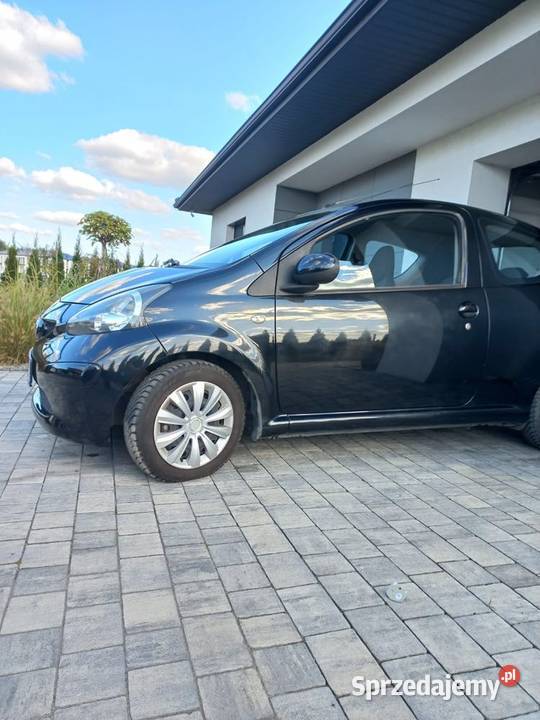 Toyota Aygo 2008 r 10 i Czarny metalik Aygo wielkopolskie Zbiersk