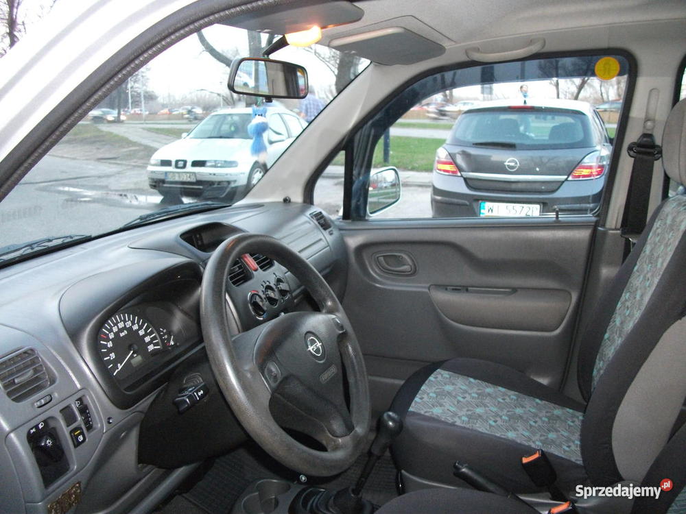 Opel Agila 12 tani i samochód Agila mazowieckie Warszawa