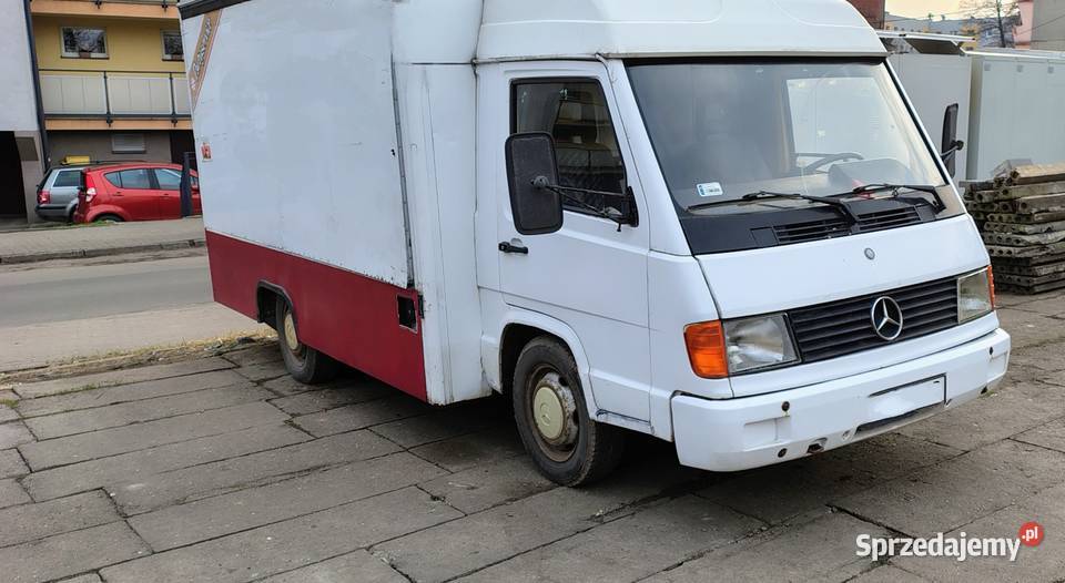 Autosklep foodtruck Bytom
