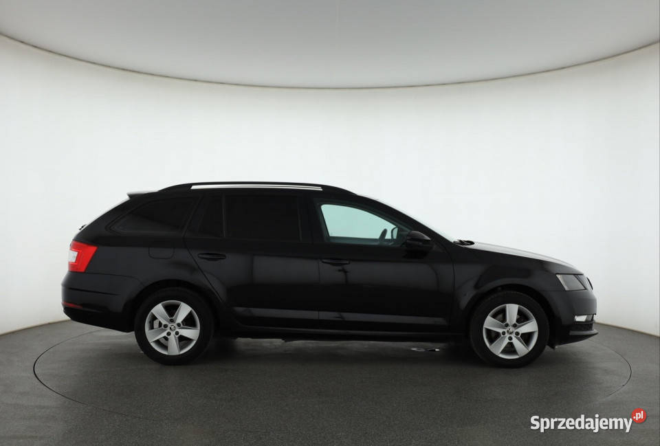 Skoda Octavia 15 TSI Piaseczno