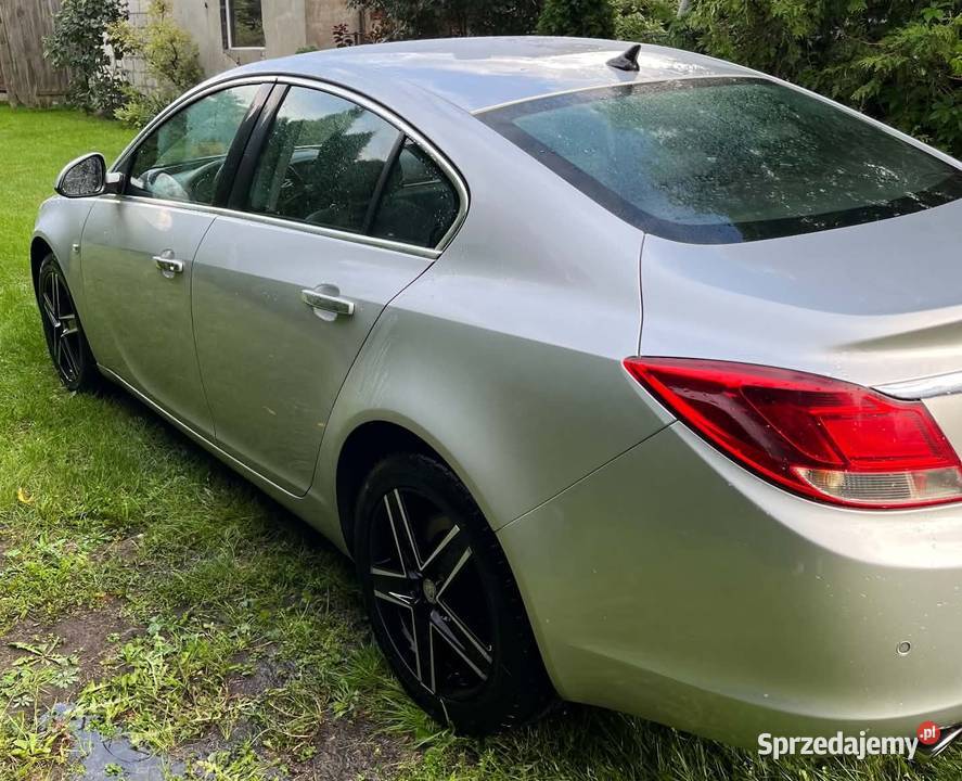 Opel Insignia 20 CDTI Sport Tourer 190 diesel Szembekowo