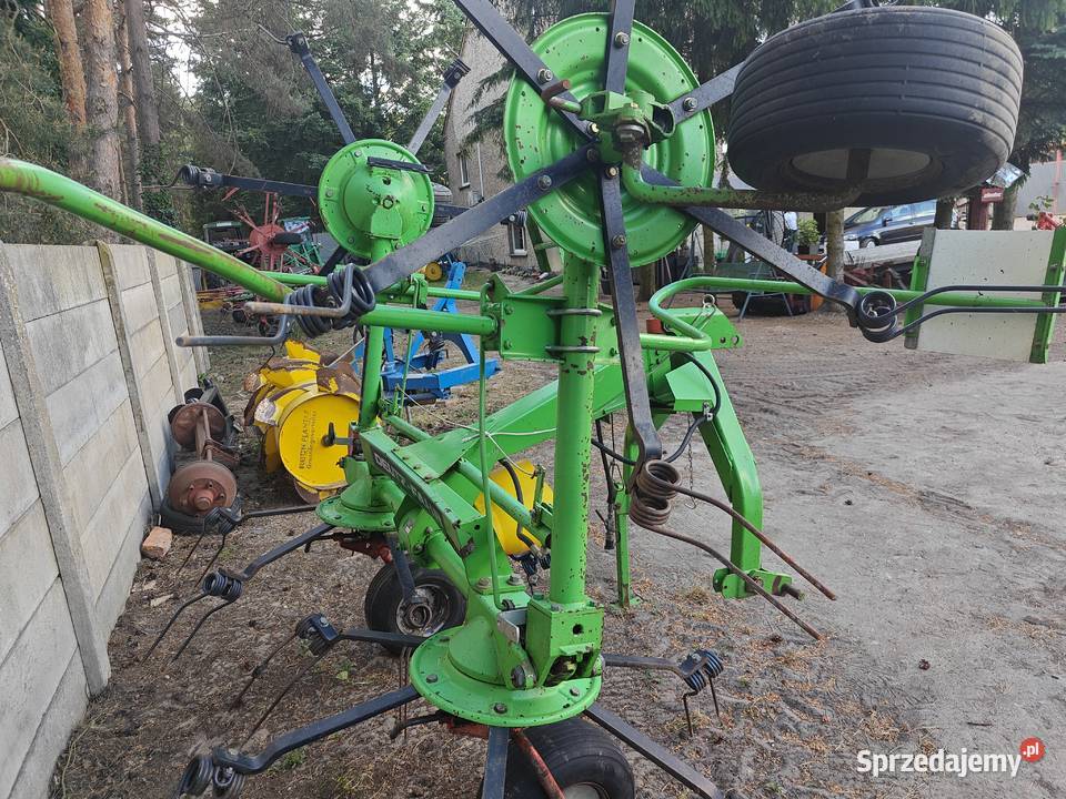 Przetrząsarka karuzelowa DEUTZFAHR KH 252 hydro