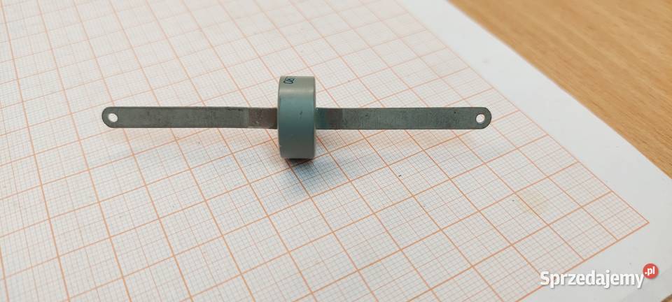 Kondensator K15Ć1100pF 10 35KB 1 A719