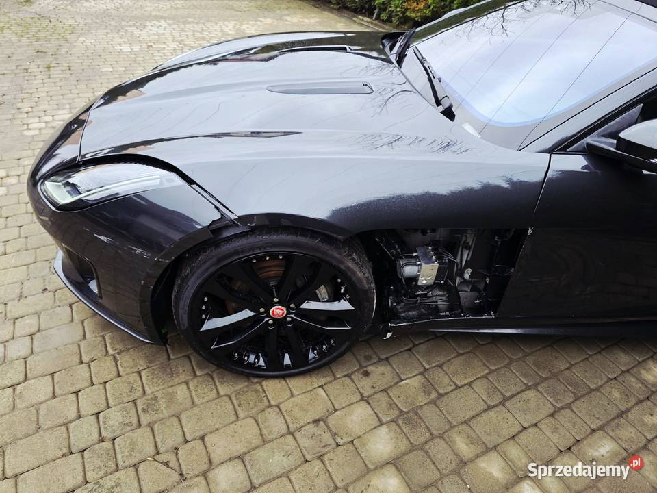 Jaguar FTYPE P300 20 RDYNAMIC