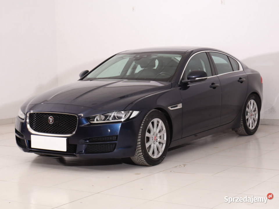 Jaguar XE 20d