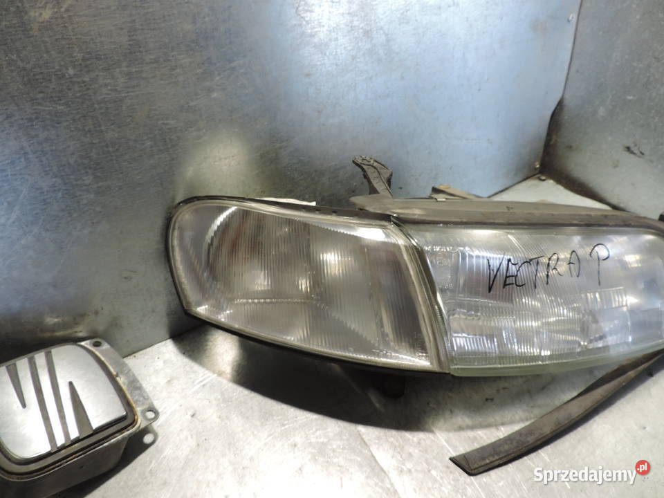 OPEL VECTRA B LAMPA PRAWA PRZEDNIA osobowe Nowy Sącz sprzedam