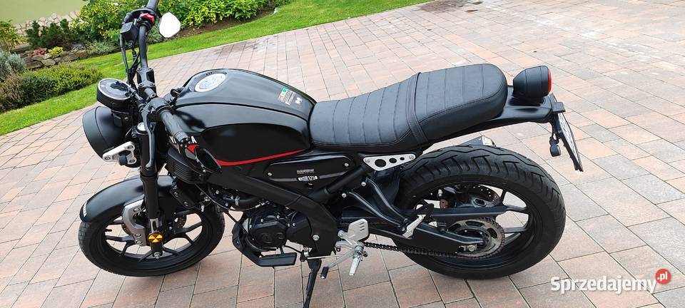 Yamaha xsr 125 kat B A1 Trzebownisko