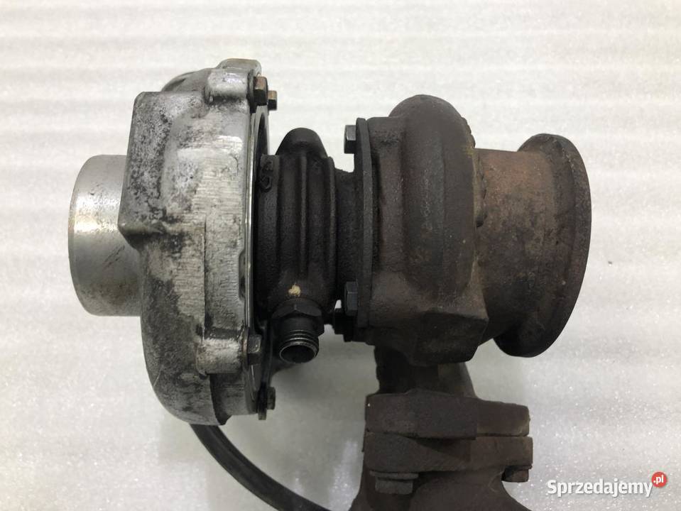LISTWA PROGOWA PRAWA MERCEDES W204 2046860036 Progi