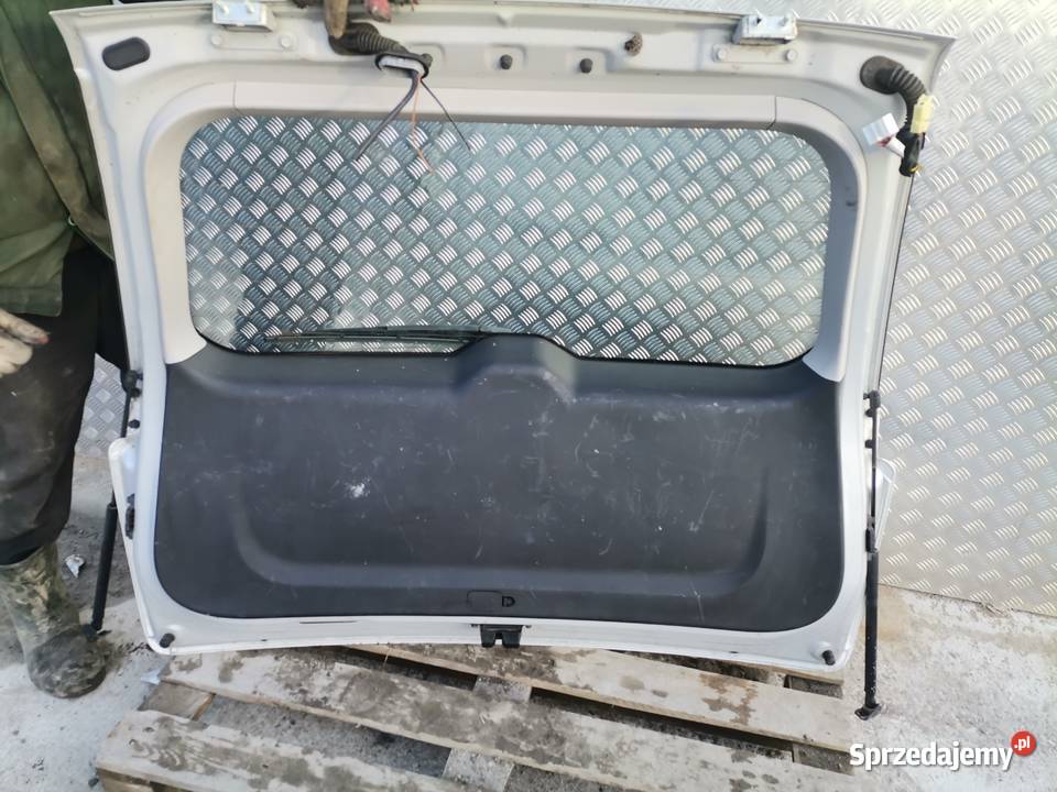 Klapa Tylnia Bagażnika Kia Carens lubelskie Wisznice