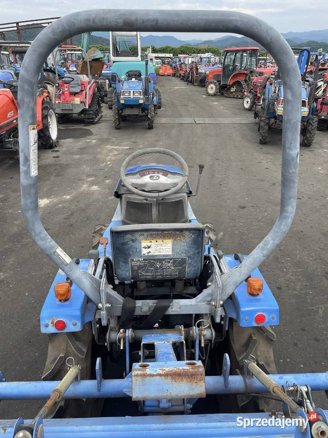 Traktor Iseki TC13F
