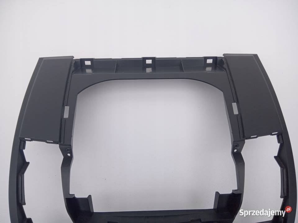 RAMKA PANEL ŚRODKOWY MITSUBISHI PAJERO SPORT II