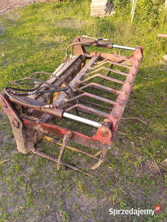 Zetor 8245 zts z turem Zaczep górny sprzedam