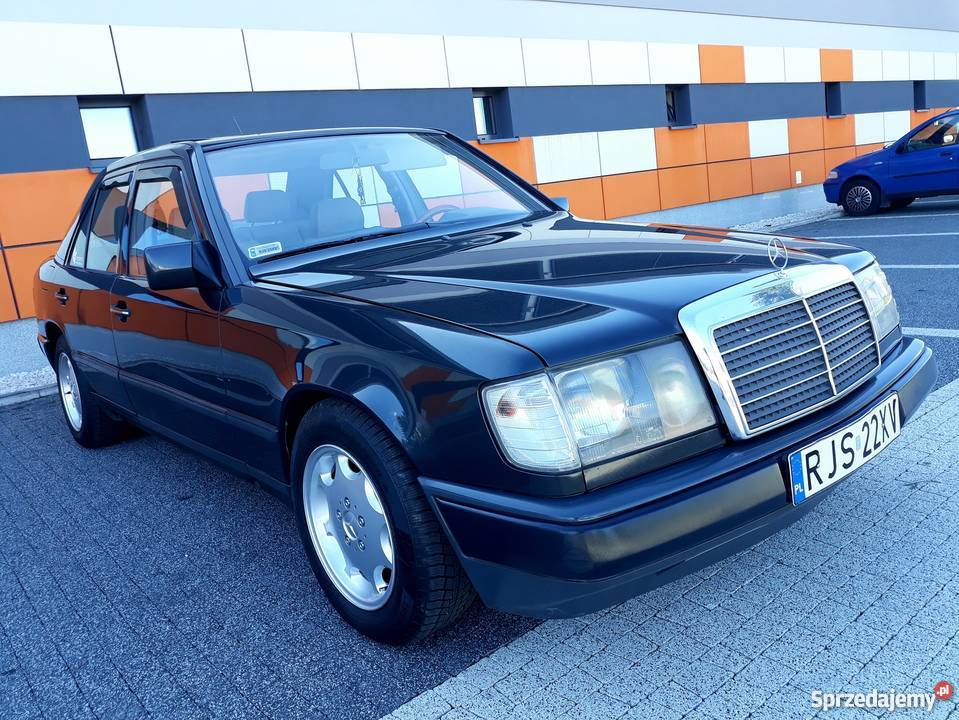 Mercedes Benz W124 25D Wąska Listwa 1989 nieuszkodzony Jasło