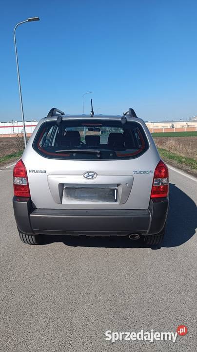 Hyundai Tucson 20 benzyna Rok produkcji 2006 Przemyśl