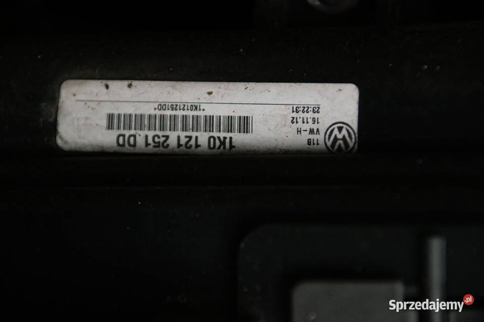 PAS PRZEDNI CHŁODNICE VOLKSWAGEN CADDY III 16 Lipno