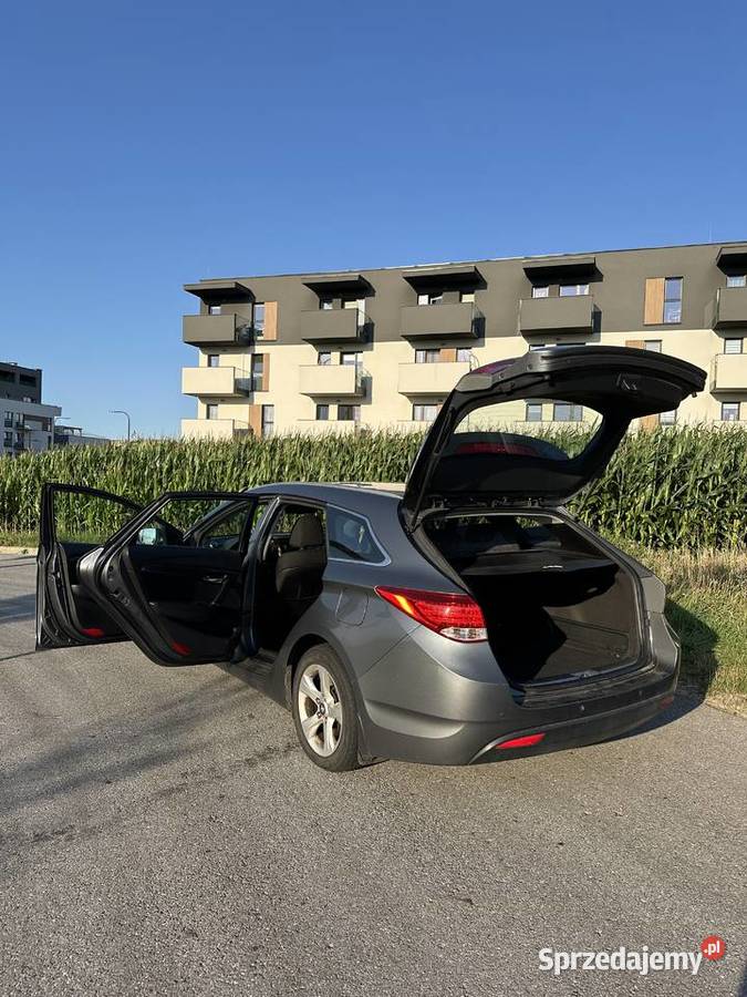 Hyundai i40 Kombi 17 CRDi 115 Comfort Polski Gliwice