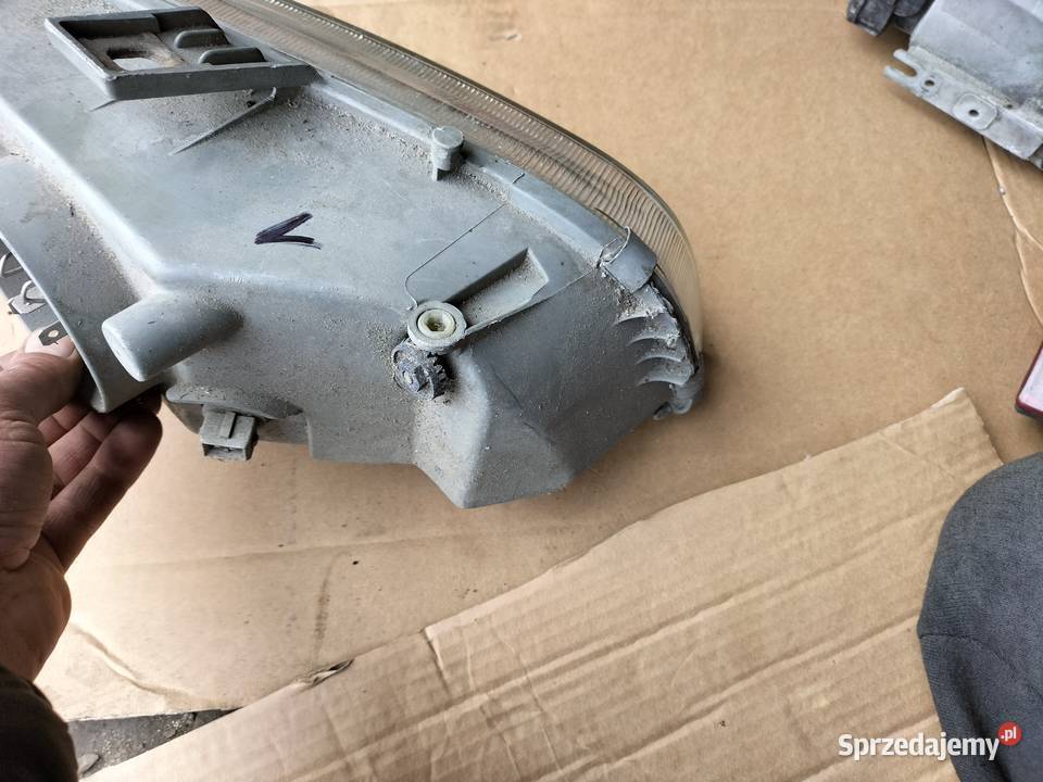 FIAT PUNTO 1 LAMPA PRZÓD PRZEDNIA LEWA Części samochodowe