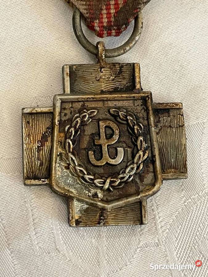 Krzyż Armii Krajowej 19391945 Kolekcje Kraków