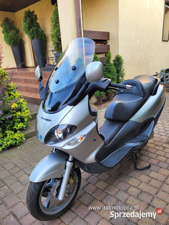 PIAGGIO X9 250 italmotopila garażowany Piła