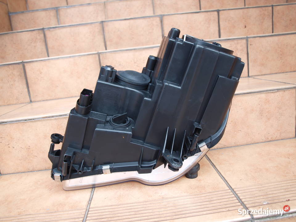 VW Touran I lampa prawa przód zwykła 2006 2010r prawe Kalisz