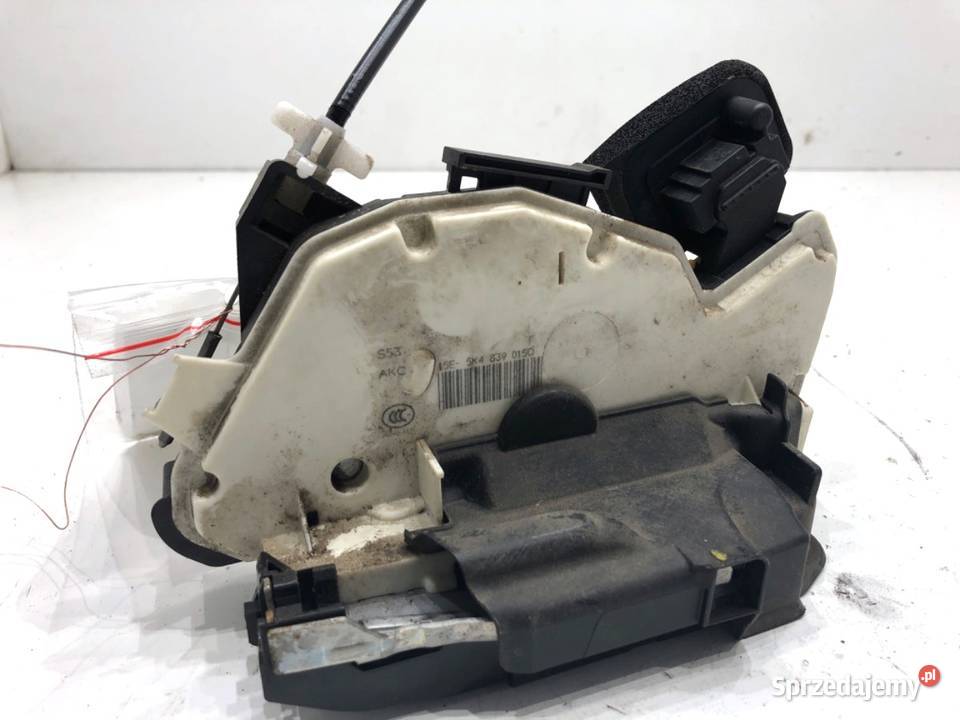 ZAMEK DRZWI LEWY TYŁ VW GOLF VII Hatchback