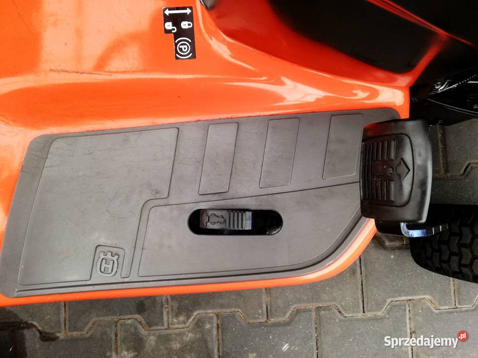 Kosiarka traktorek ogrodowy z pługiem Husqvarna Narzędzia ogrodnicze Kobiele Wielkie