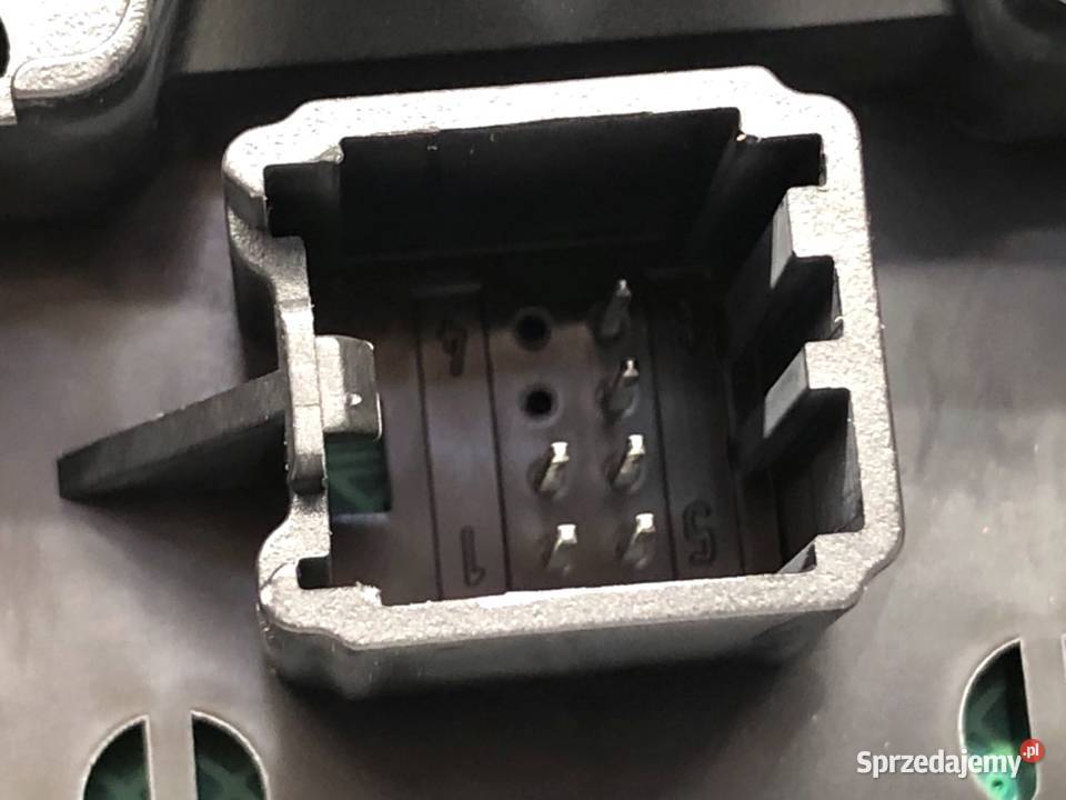 PANEL STEROWANIA RADIA FORD KUGA II DV4T18K811AA Panele sterowania, przełączniki sprzedam