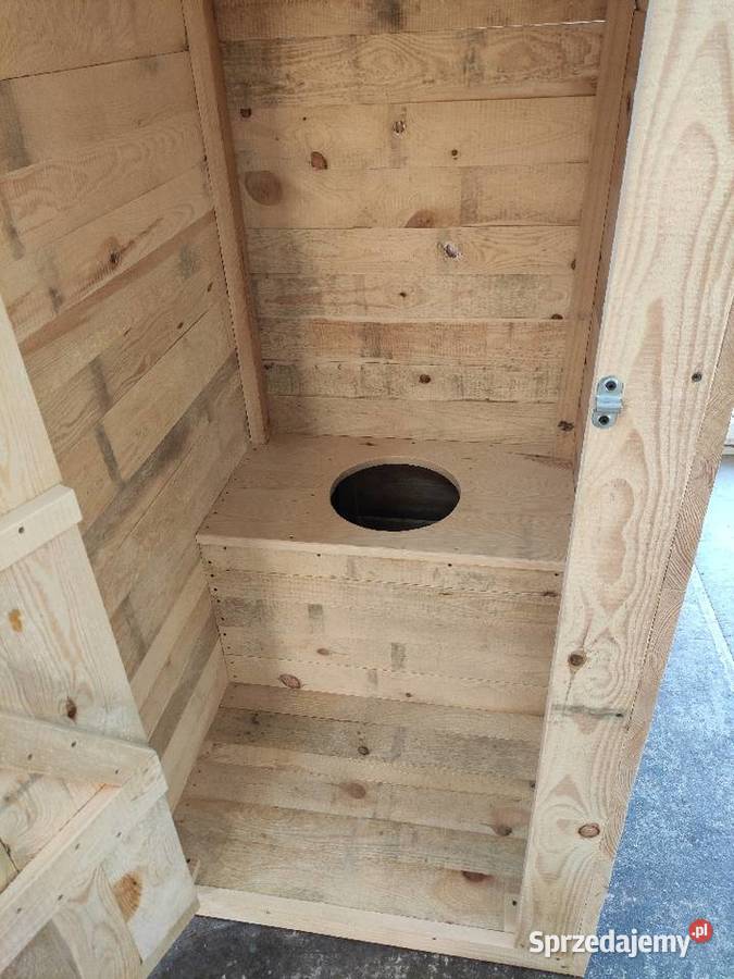 WC toaleta drewniana szalet kibel wychodek toi Myszków