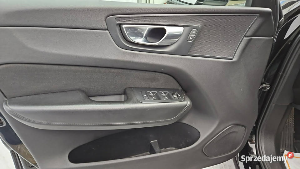 Volvo XC 60 D4 Momentum Pro aut Z Polskiego czujnik zmierzchu mazowieckie