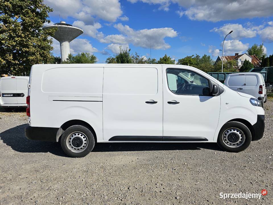 VIVARO LONG L3H1 FURGON KLIMA NAVI EURO6 1499cm3
