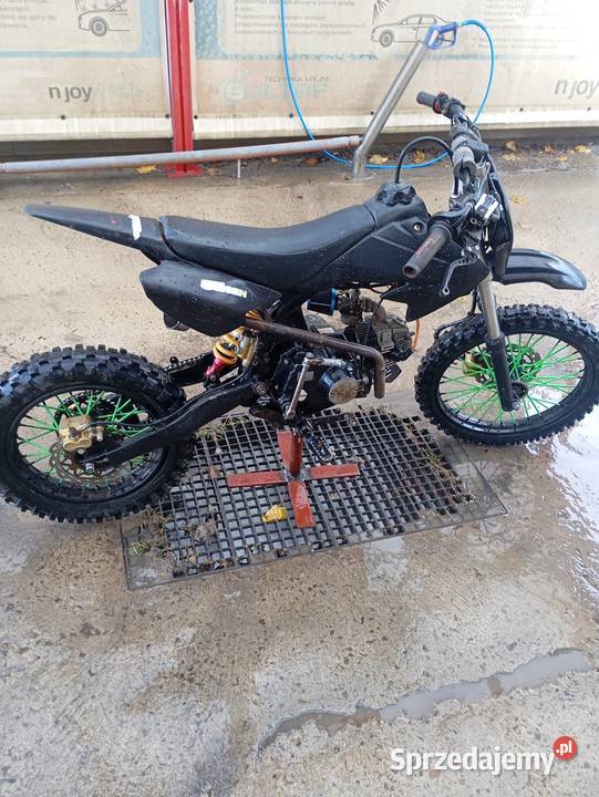 Sprzedam kxd 125 na kołach 1714loncina Klecie