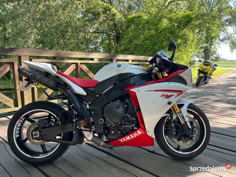 Yamaha R1 RN22 Crossplane 2009 210 sportowy