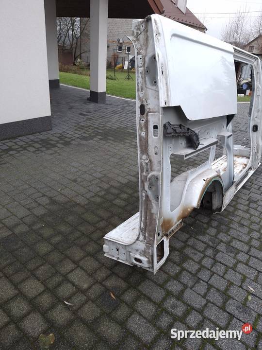 Renault Trafic III Bok prawy długi L2H1 małopolskie