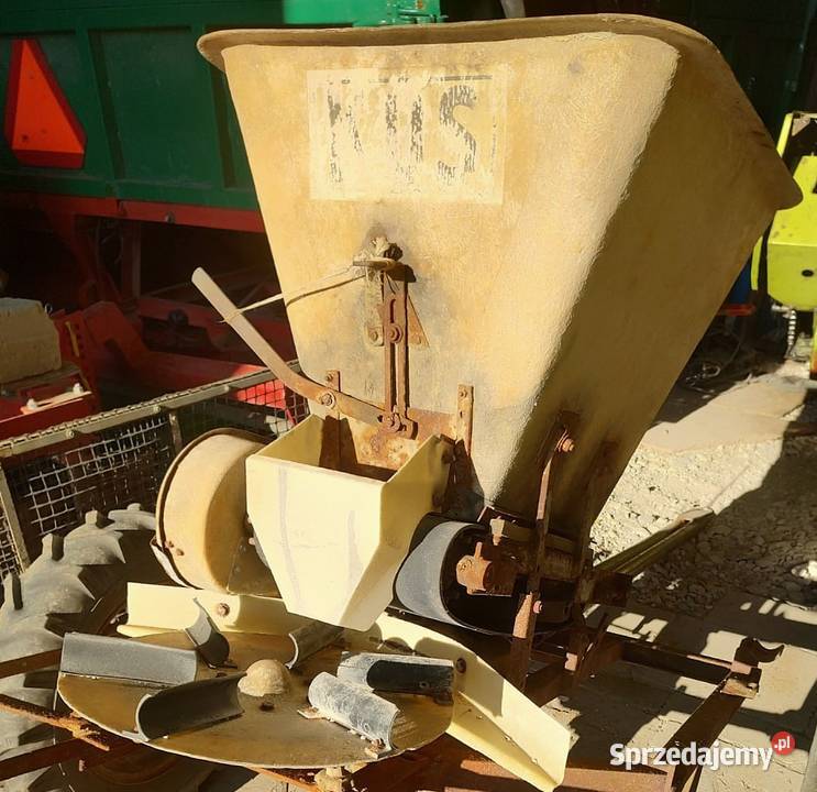 Rozsiewacz KOS nieuszkodzony Rozsiewacze nawozów Jędrzejów