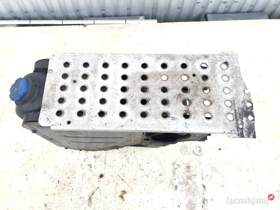 ZBIORNIK SCR RENAULT TRUCKS MAGNUM 20856464 128 sprzedam