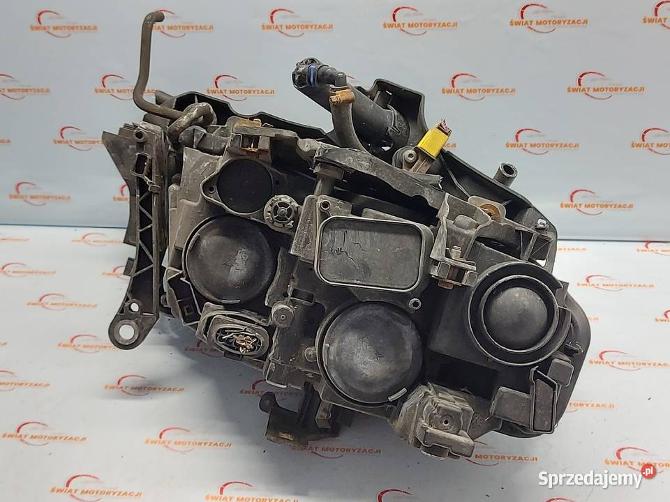 AUDI A4 B8 ALLROAD 10r lampa lewa przód Kielce