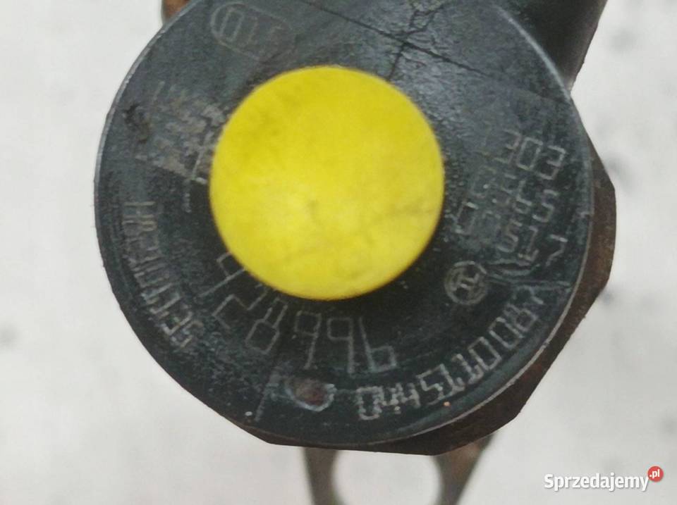 WTRYSKIWACZ 0445110087 8200101135 25 DCI Renault