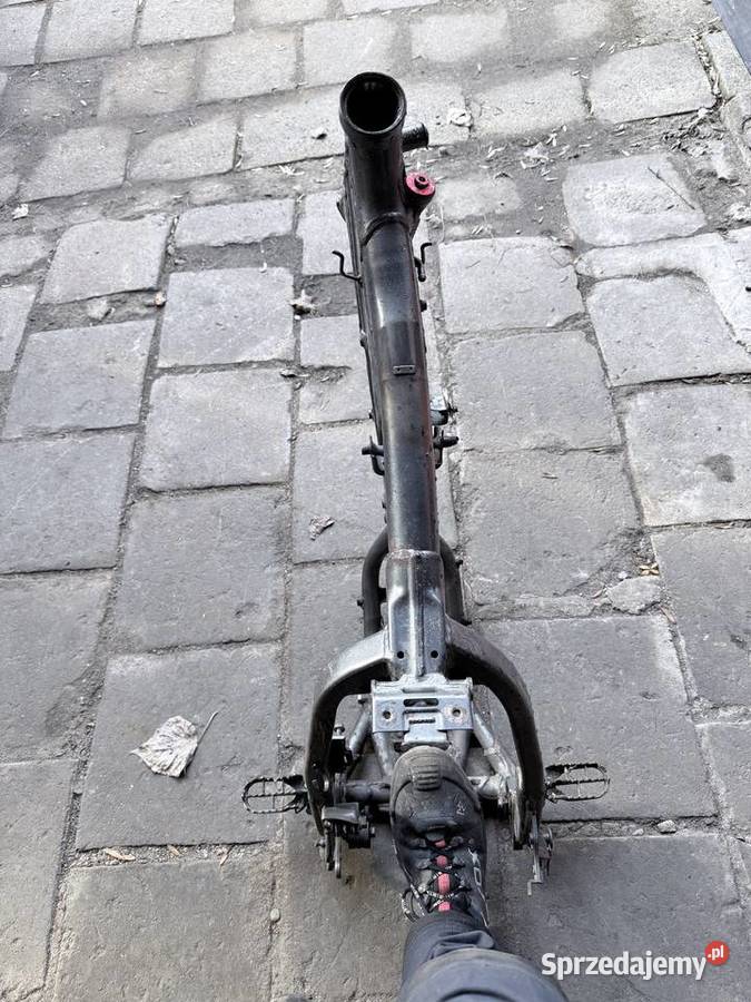 Suzuki DRZ400 papiery krzywa rama Janikowo