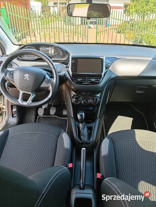 Peugeot 208 2016r 16 HDI Diesel 106 manualna lubelskie Niemce
